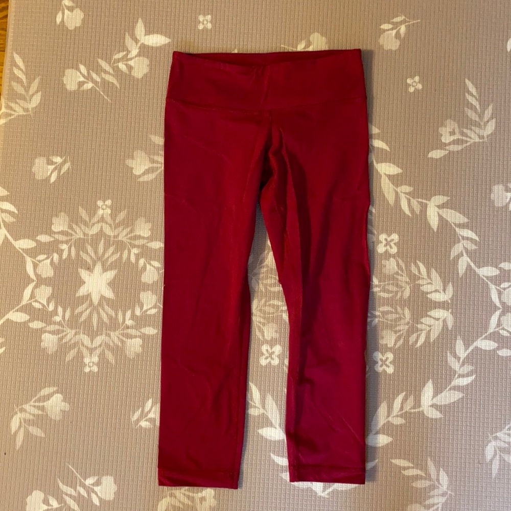 Lululemon cropped leggings